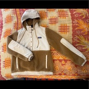 Patagonia Fleece Crop Jacket